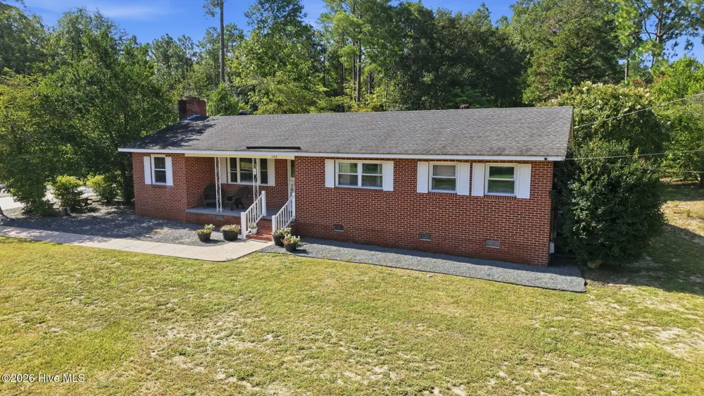 1105 Oak Avenue Hamlet, NC 28345