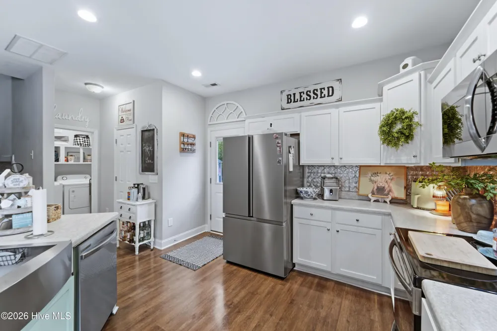 504 Everett Glades Sneads Ferry, NC 28460