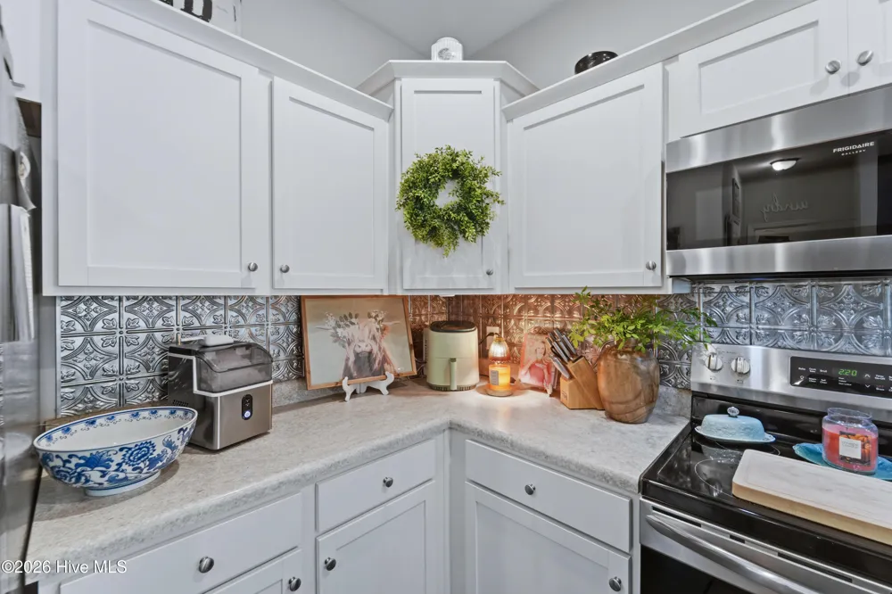 504 Everett Glades Sneads Ferry, NC 28460