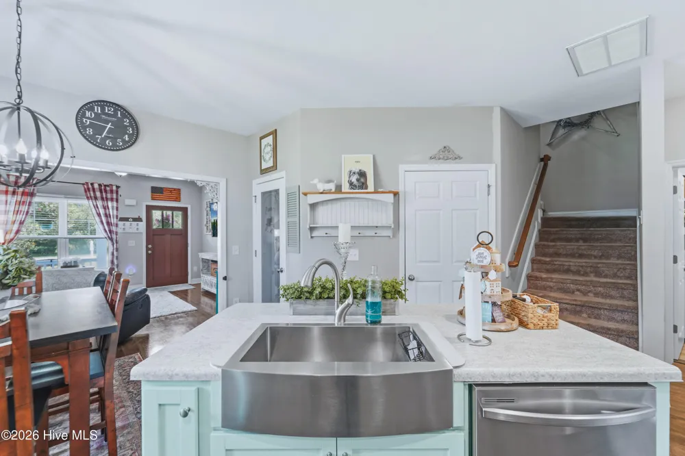 504 Everett Glades Sneads Ferry, NC 28460