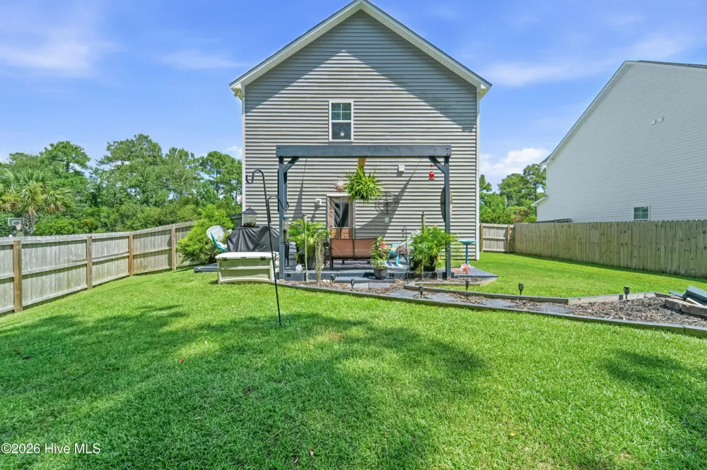 504 Everett Glades Sneads Ferry, NC 28460