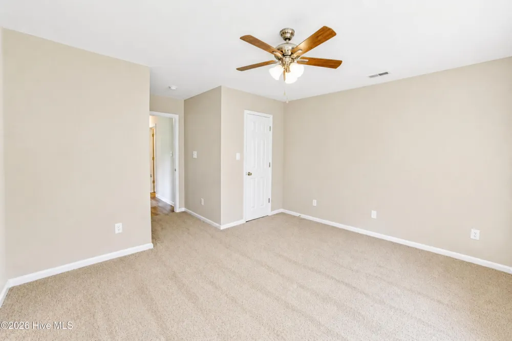 303 Big Tree Lane Chinquapin, NC 28521