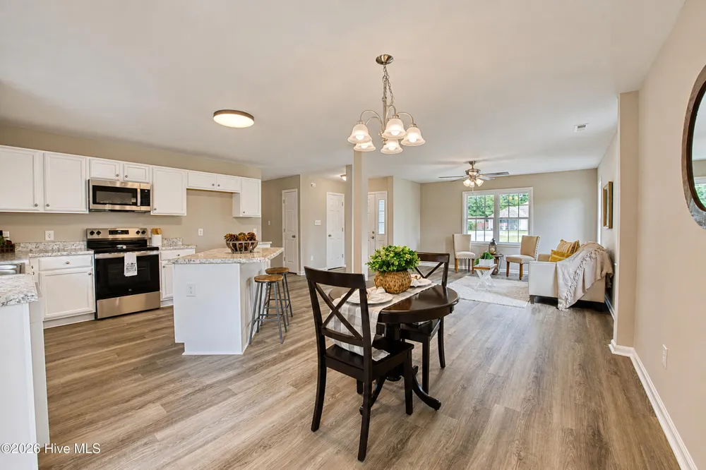 303 Big Tree Lane Chinquapin, NC 28521