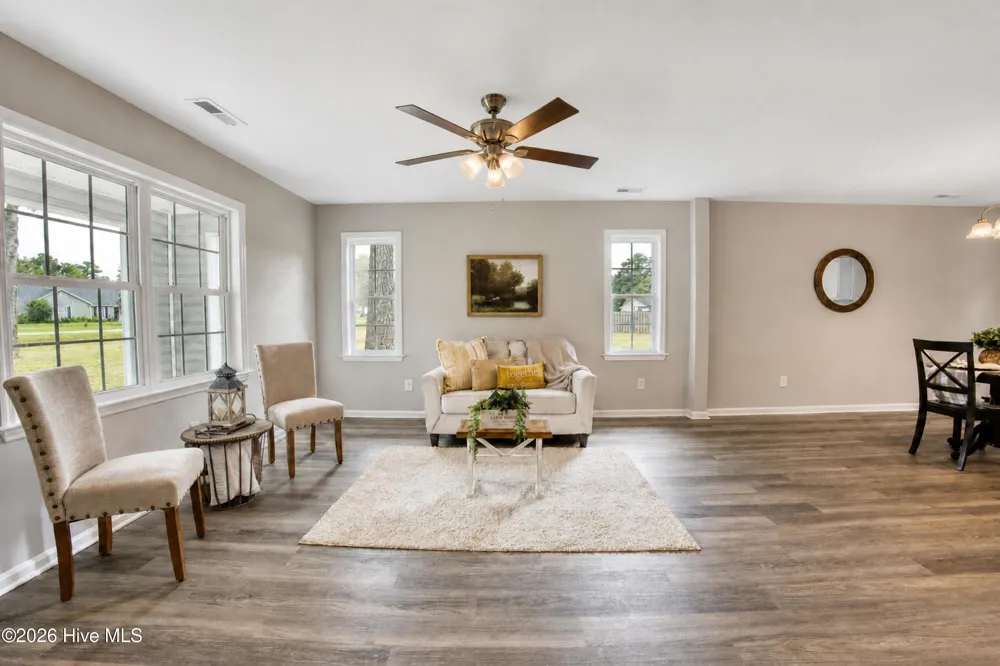 303 Big Tree Lane Chinquapin, NC 28521