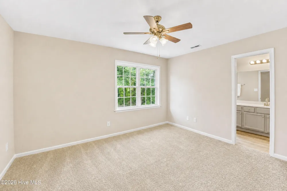 303 Big Tree Lane Chinquapin, NC 28521