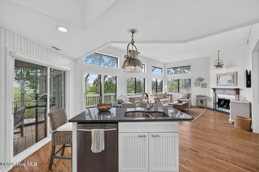 125 Bald Head Wynd #Unit 4 Bald Head Island, NC 28461