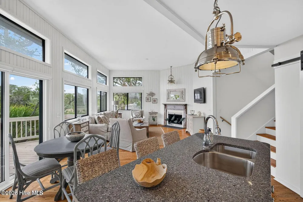 125 Bald Head Wynd #Unit 4 Bald Head Island, NC 28461