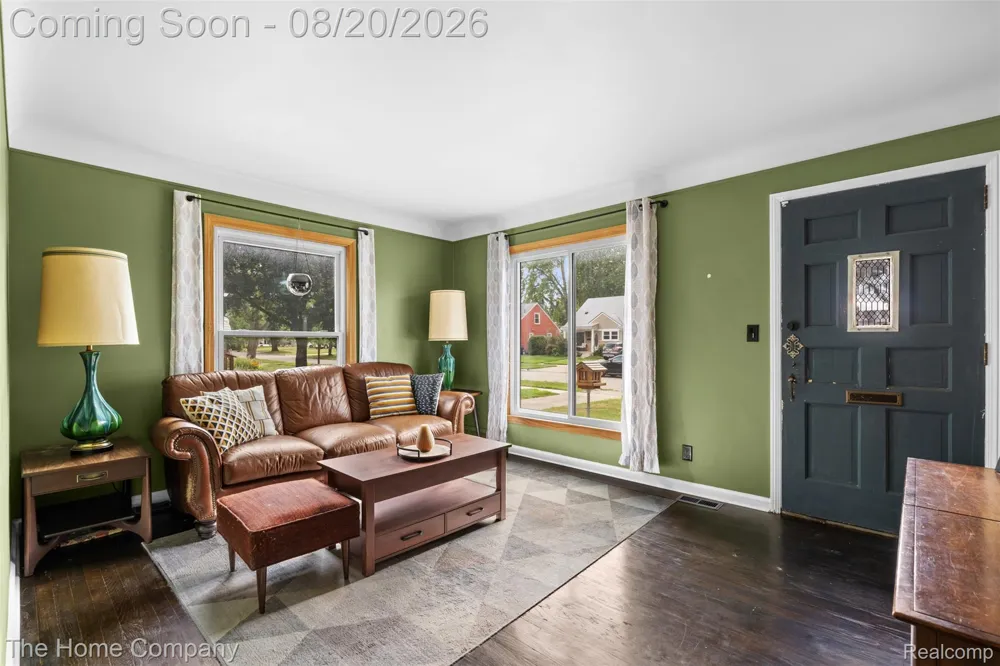 12924 Norborne Redford Charter Township, MI 48239