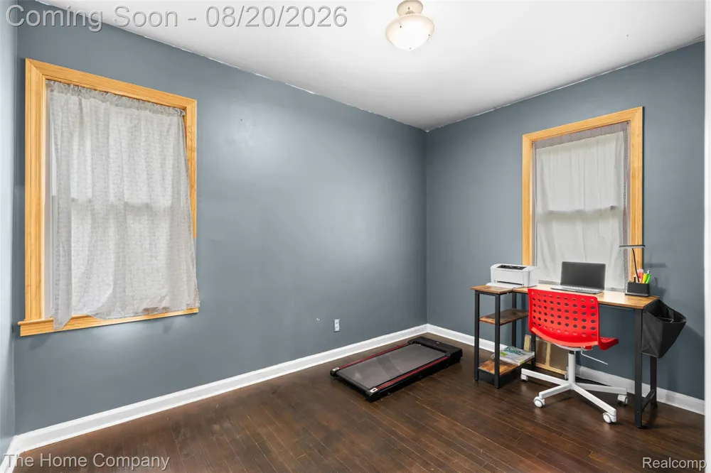 12924 Norborne Redford Charter Township, MI 48239