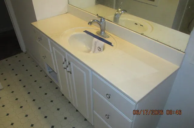 746 Buchanan Avenue Kalamazoo City, MI 49008