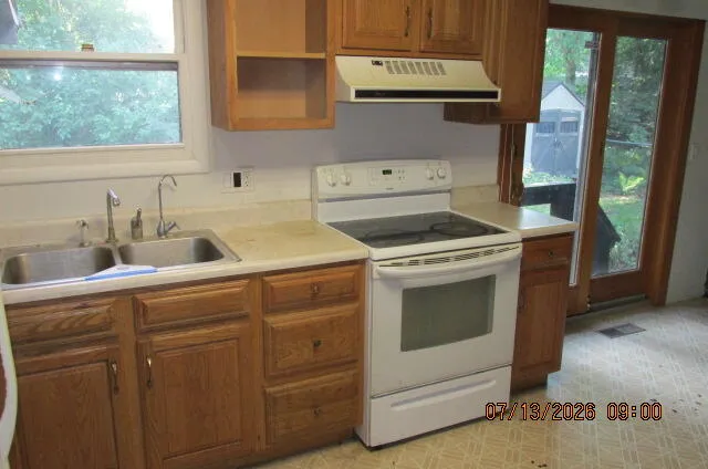 746 Buchanan Avenue Kalamazoo City, MI 49008