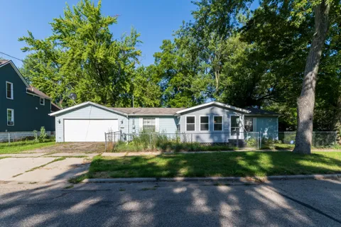 1321 Princeton Avenue