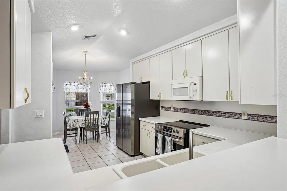 5964 BRITTANIA BOULEVARD Tavares, FL 32778