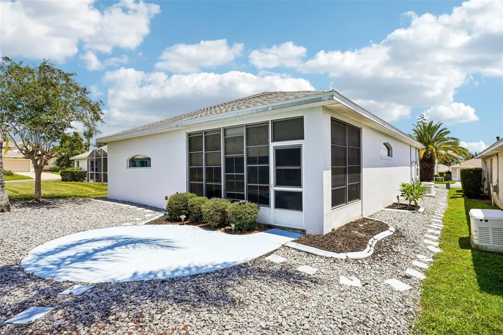 5964 BRITTANIA BOULEVARD Tavares, FL 32778