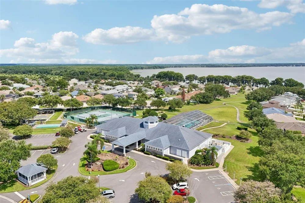 5964 BRITTANIA BOULEVARD Tavares, FL 32778