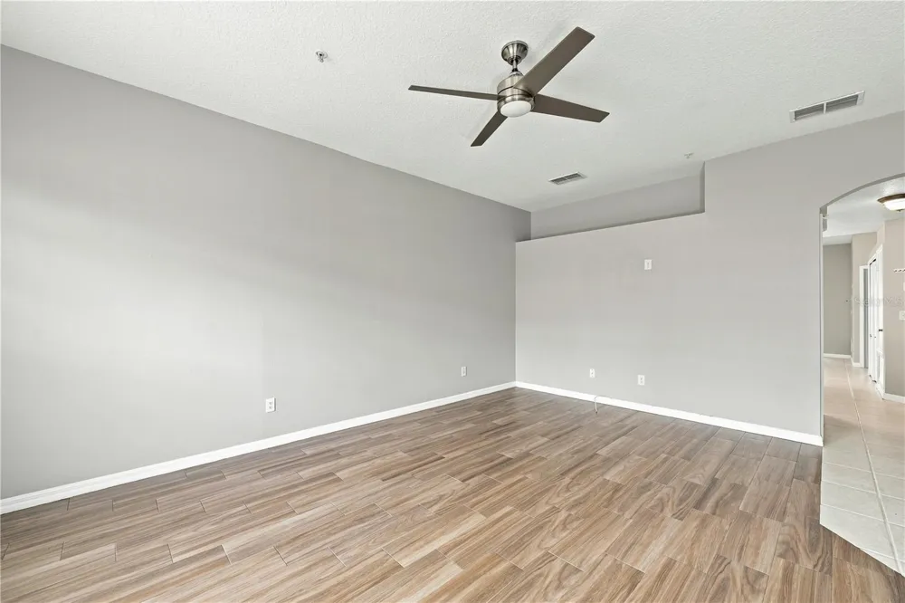673 SANDY NECK LANE #103 Altamonte Springs, FL 32714