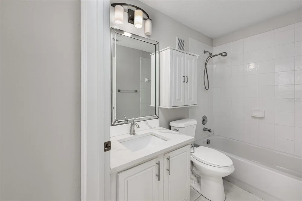 673 SANDY NECK LANE #103 Altamonte Springs, FL 32714