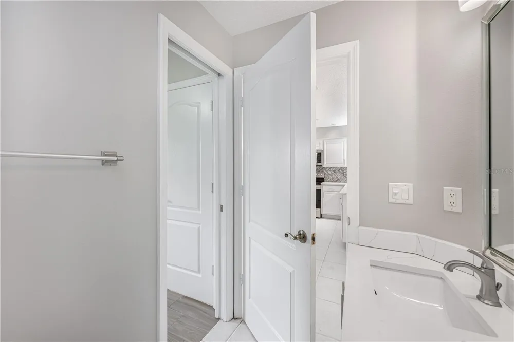 673 SANDY NECK LANE #103 Altamonte Springs, FL 32714