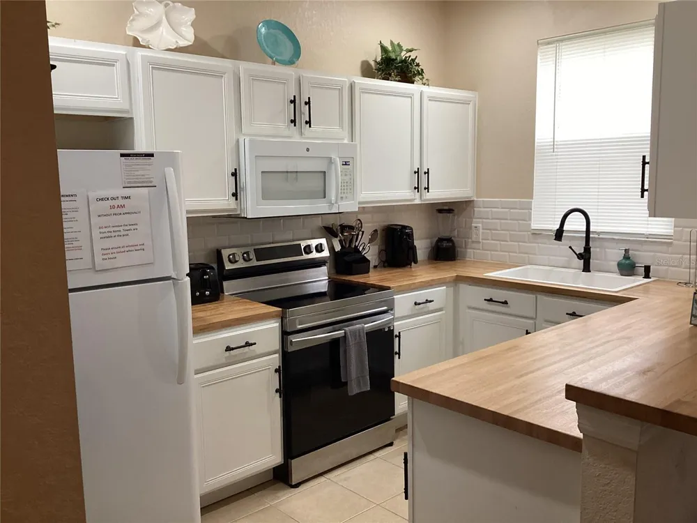 624 TERRA LAGO STREET Davenport, FL 33897