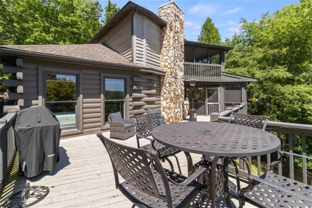 122 Zane Drive Ellijay, GA 30540