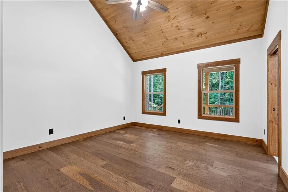 116 Reindeer Lane Talking Rock, GA 30175