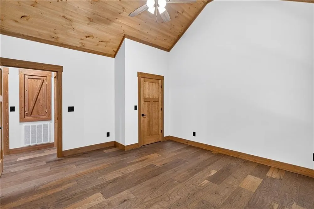 116 Reindeer Lane Talking Rock, GA 30175