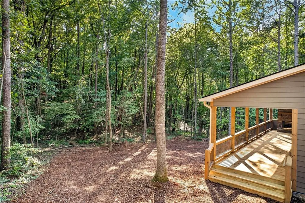116 Reindeer Lane Talking Rock, GA 30175