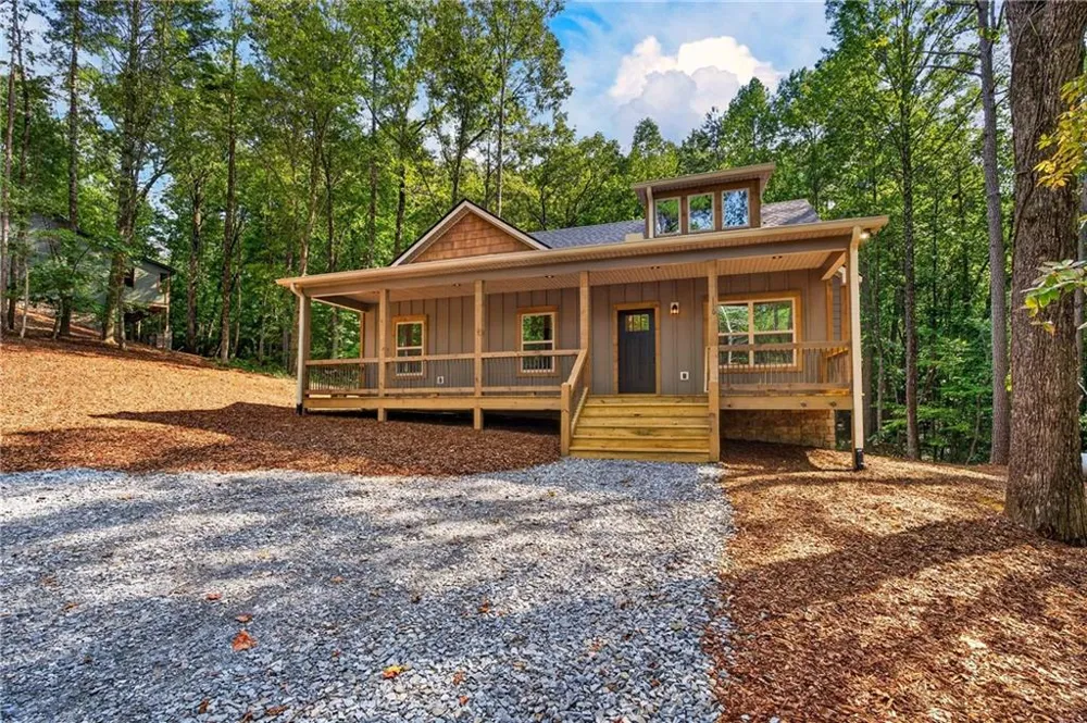 116 Reindeer Lane Talking Rock, GA 30175