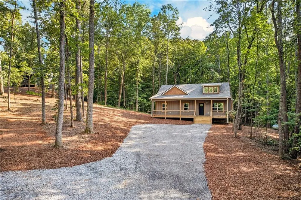 116 Reindeer Lane Talking Rock, GA 30175