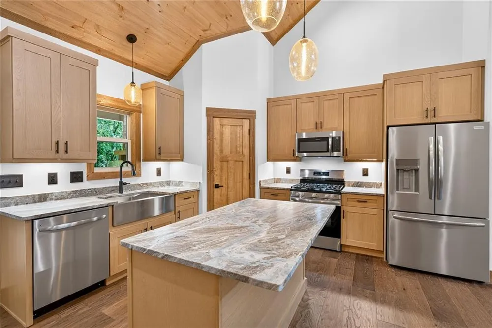 116 Reindeer Lane Talking Rock, GA 30175
