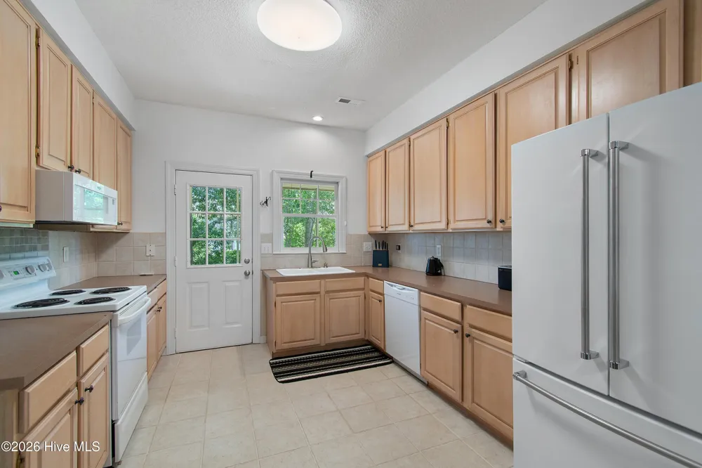 4148 Carlyle Place SE Southport, NC 28461