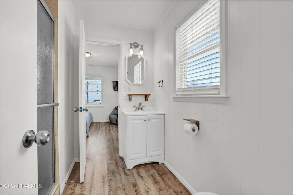 1027 S Shore Drive Surf City, NC 28445