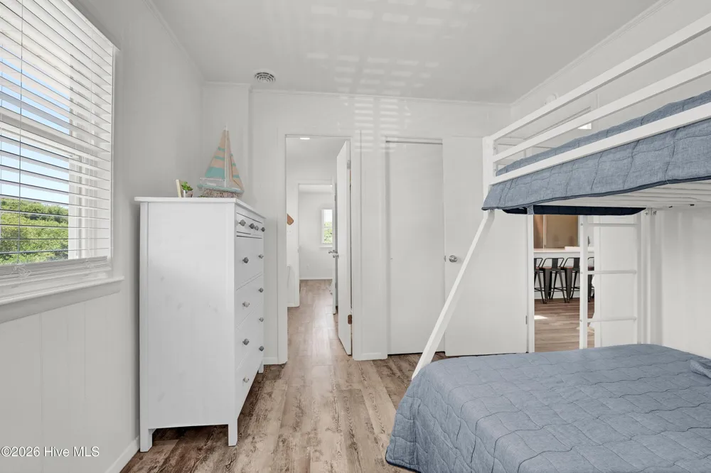 1027 S Shore Drive Surf City, NC 28445
