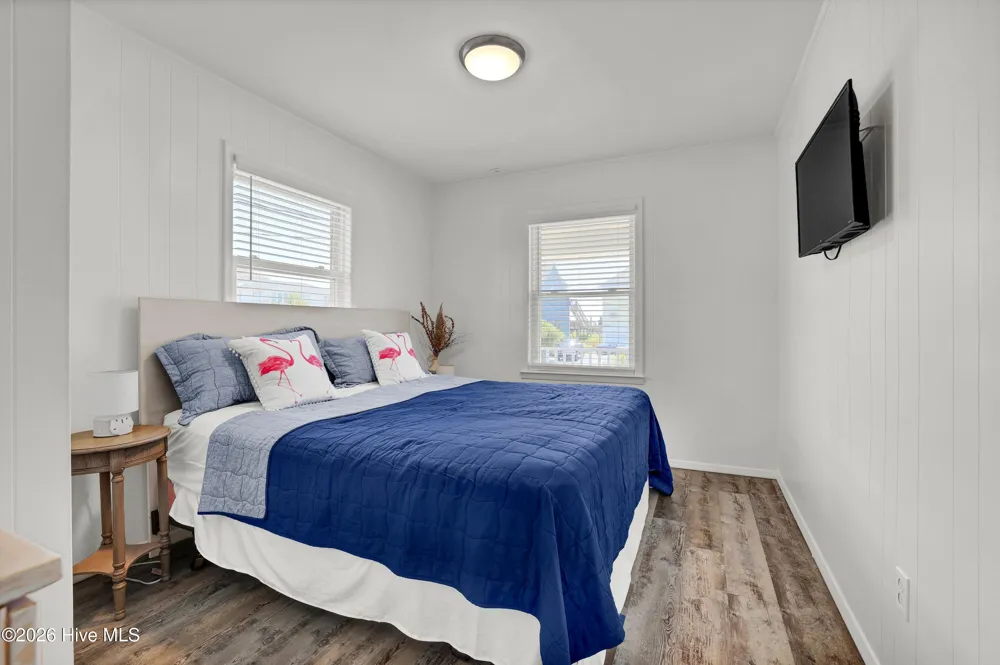 1027 S Shore Drive Surf City, NC 28445