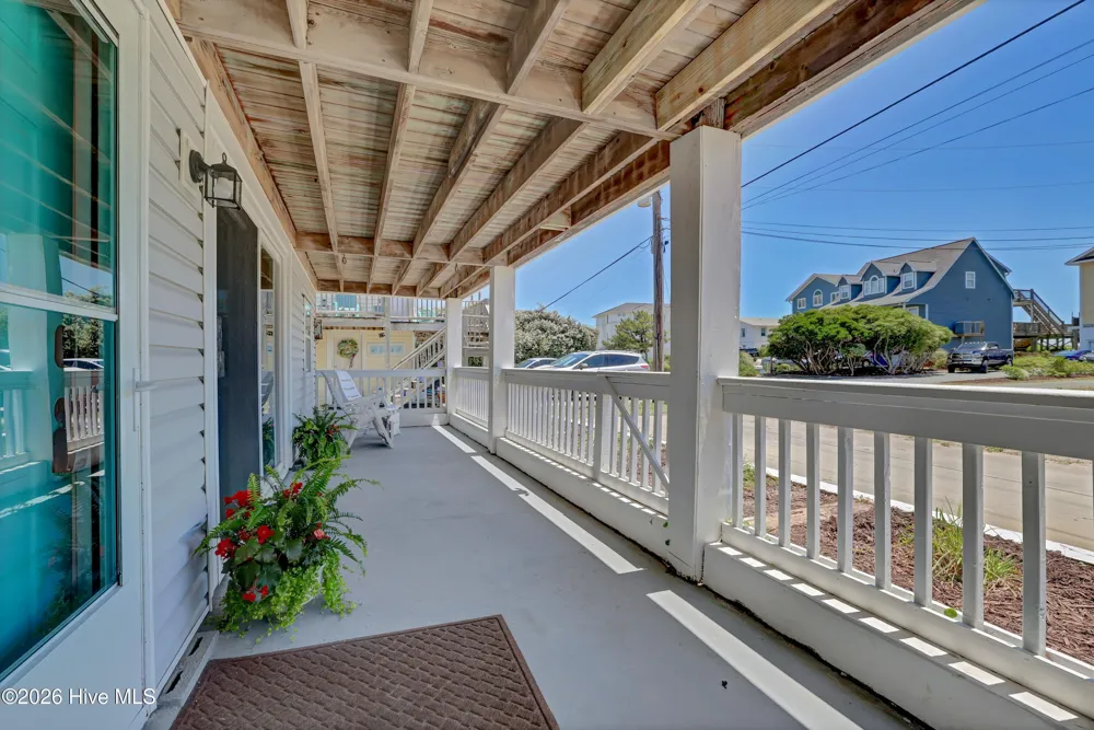 1027 S Shore Drive Surf City, NC 28445
