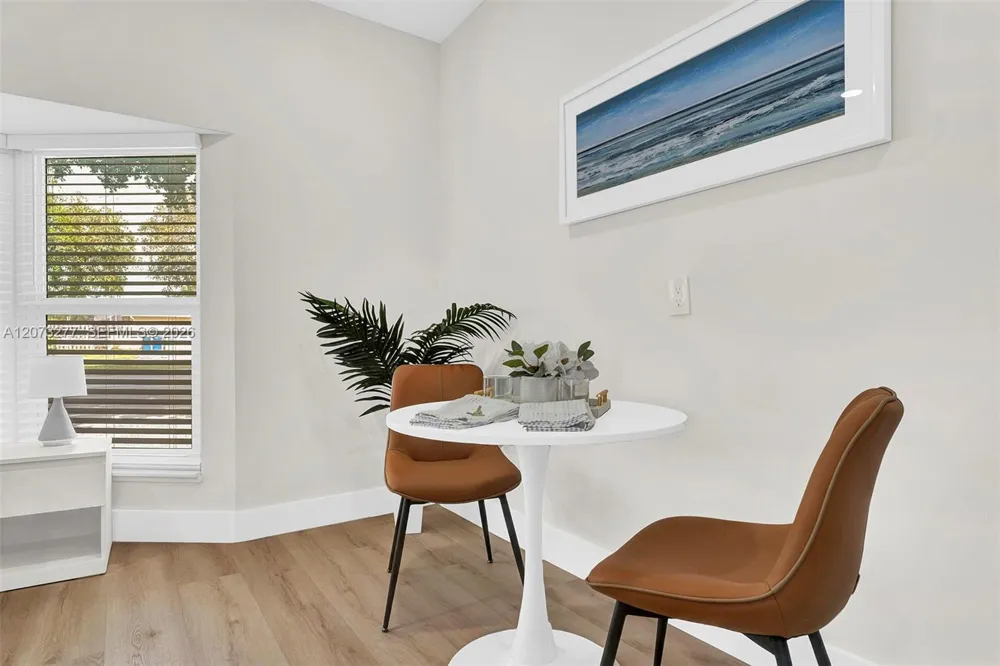 10430 Sunset Strip #S Sunrise, FL 33322