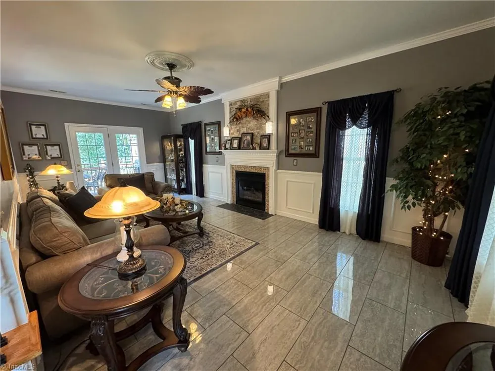 308 Cotswold Lane King, NC 27021