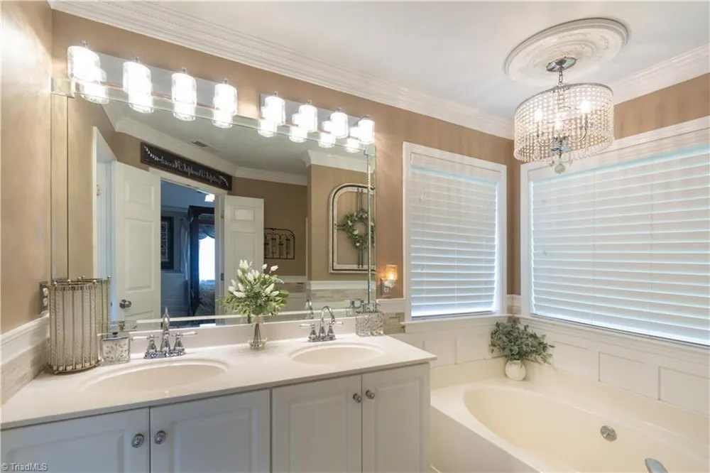 308 Cotswold Lane King, NC 27021