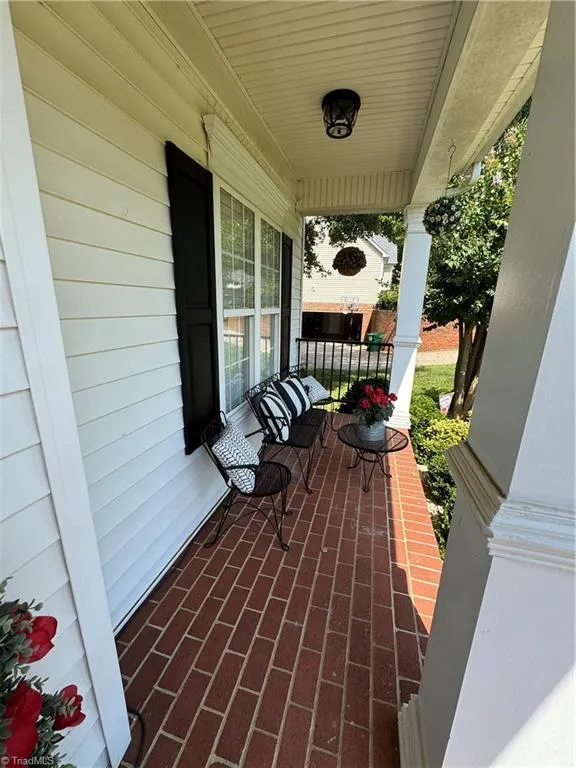 308 Cotswold Lane King, NC 27021