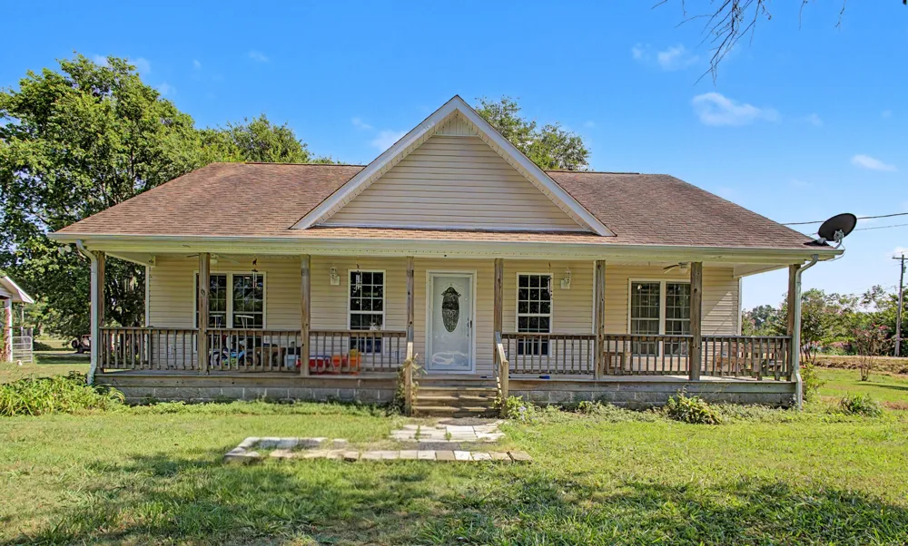 7719 Elkton Pike Prospect, TN 38477
