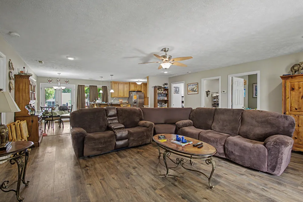 7719 Elkton Pike Prospect, TN 38477