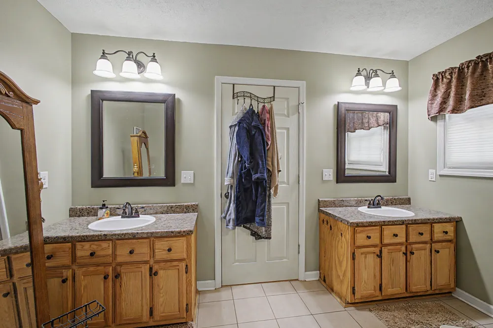 7719 Elkton Pike Prospect, TN 38477