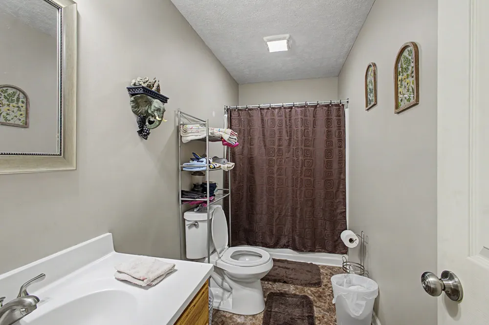 7719 Elkton Pike Prospect, TN 38477