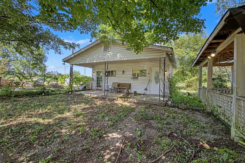 7719 Elkton Pike Prospect, TN 38477