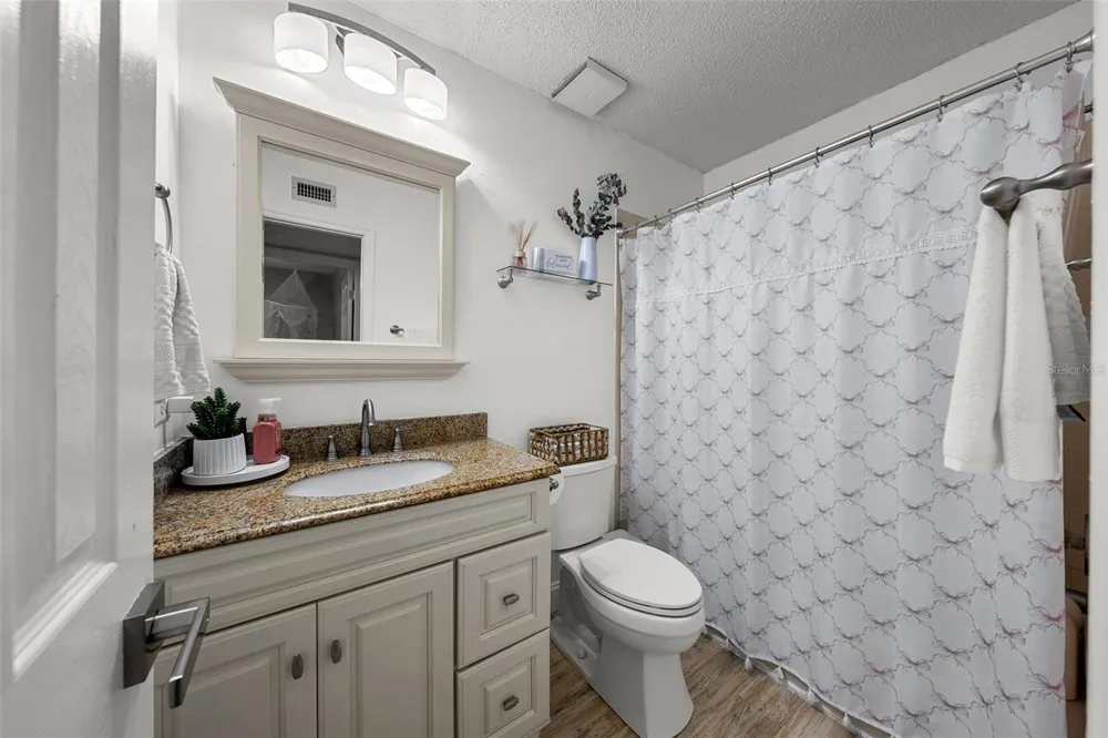 6301 NESTING COURT Tampa, FL 33625