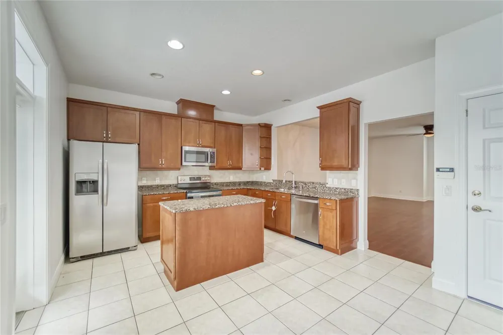 5405 CAFREY PLACE Apollo Beach, FL 33572
