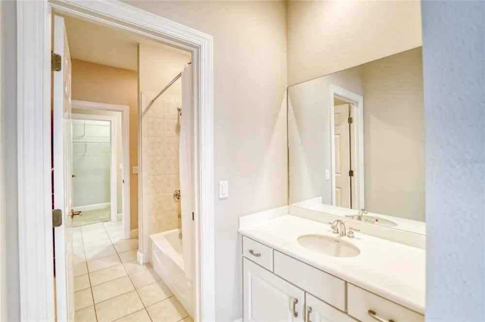 5405 CAFREY PLACE Apollo Beach, FL 33572