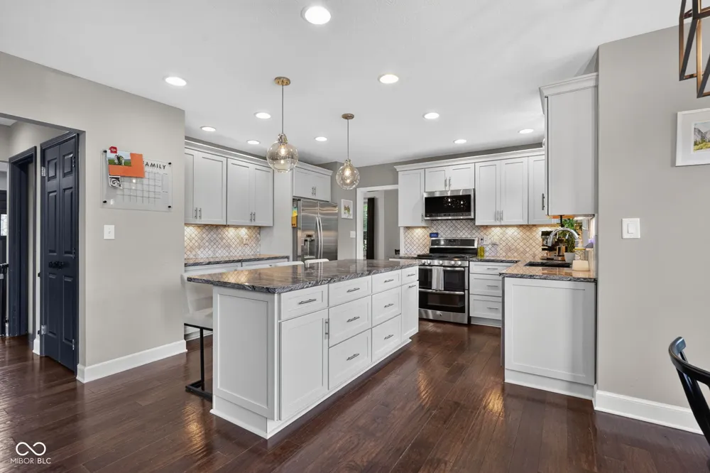 10575 Power Drive Carmel, IN 46033