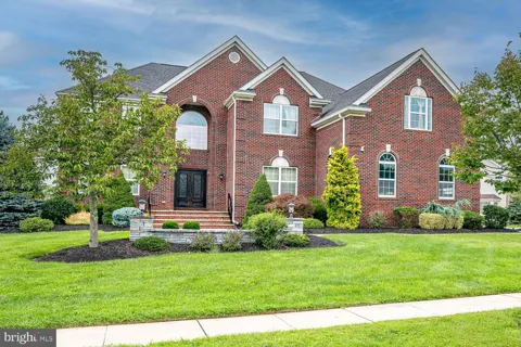 24 OPAL DRIVE