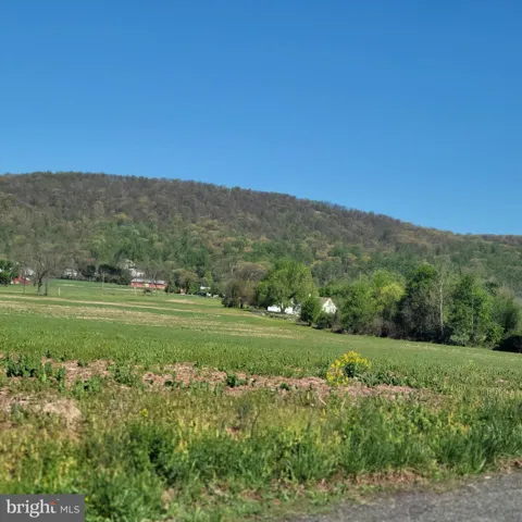 7931 BOYERTOWN PIKE